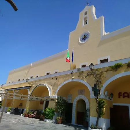 Casa Delle Ginestre Ponza